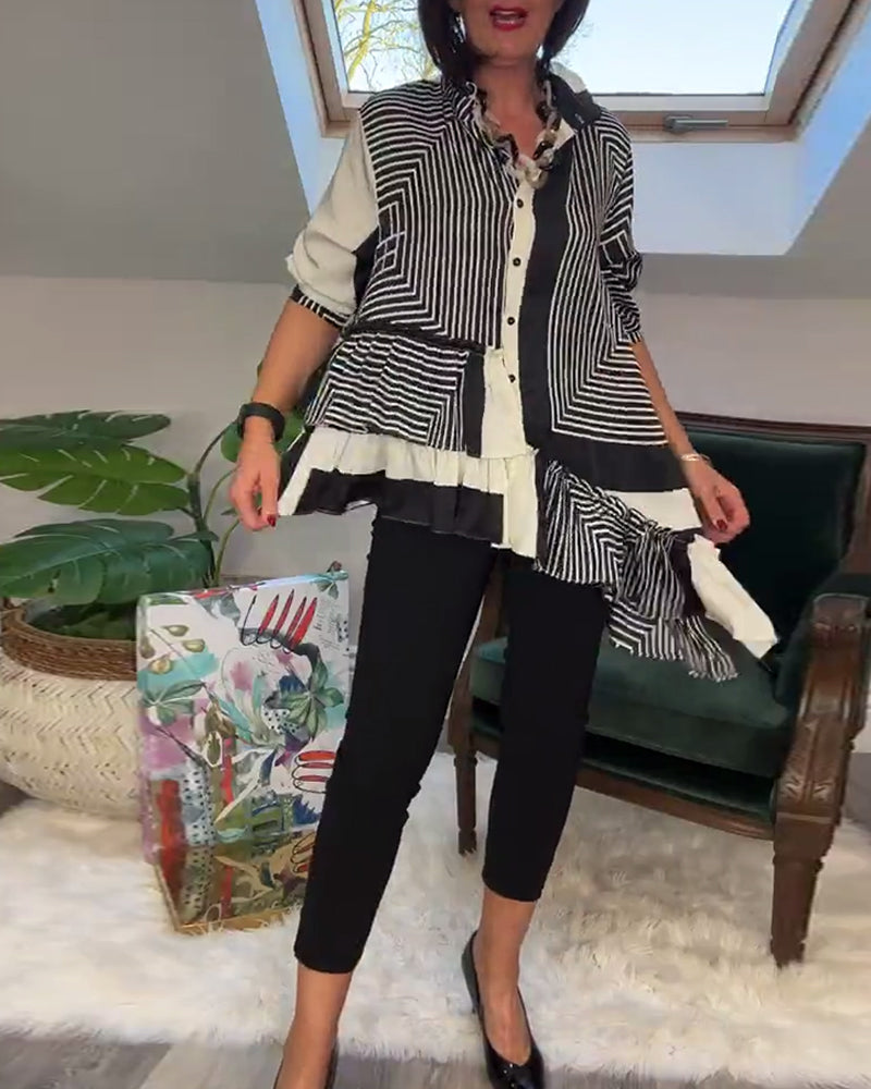 Modieus overhemd met onregelmatige patchwork-knopen en print