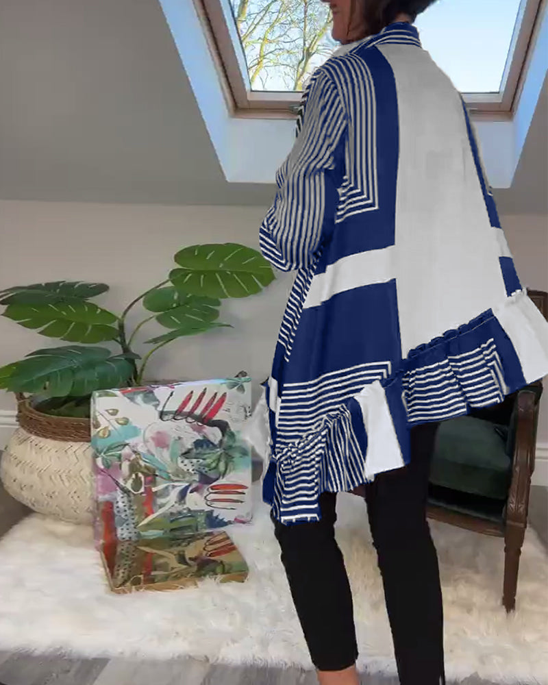 Modieus overhemd met onregelmatige patchwork-knopen en print