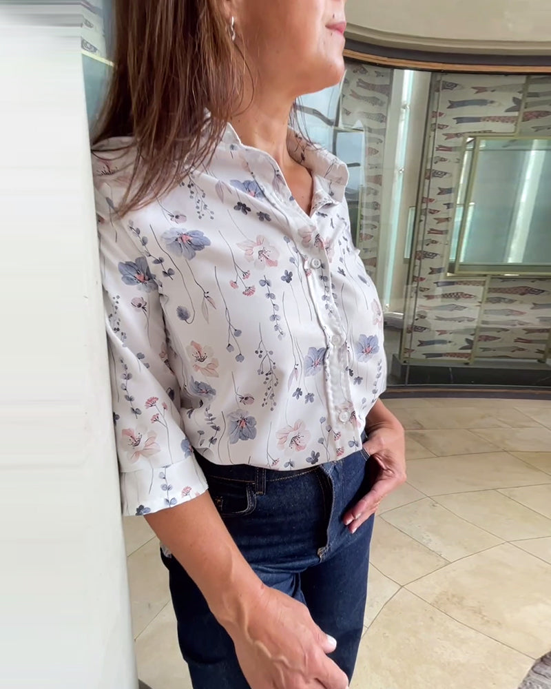 Elegant overhemd met revers en driekwart mouwen met bloemenprint