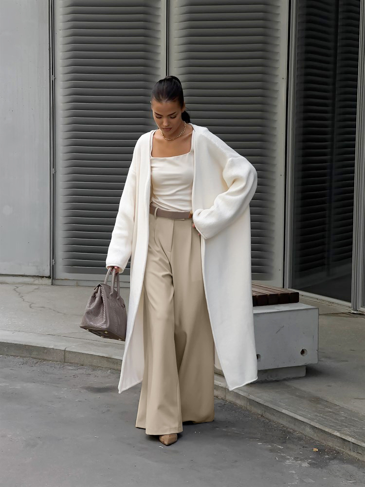 Dames brede pantalon met hoge taille - stijlvolle kantooroutfit voor elegante werklooks